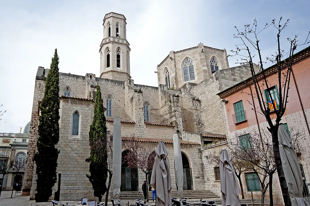 Iglesia de Sant Pere en Figueres